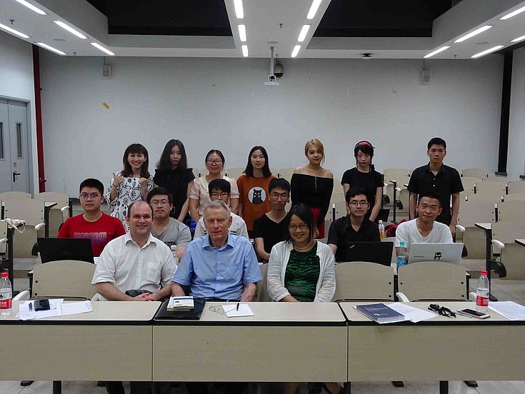 Teilnehmer an der Beihang-Universität